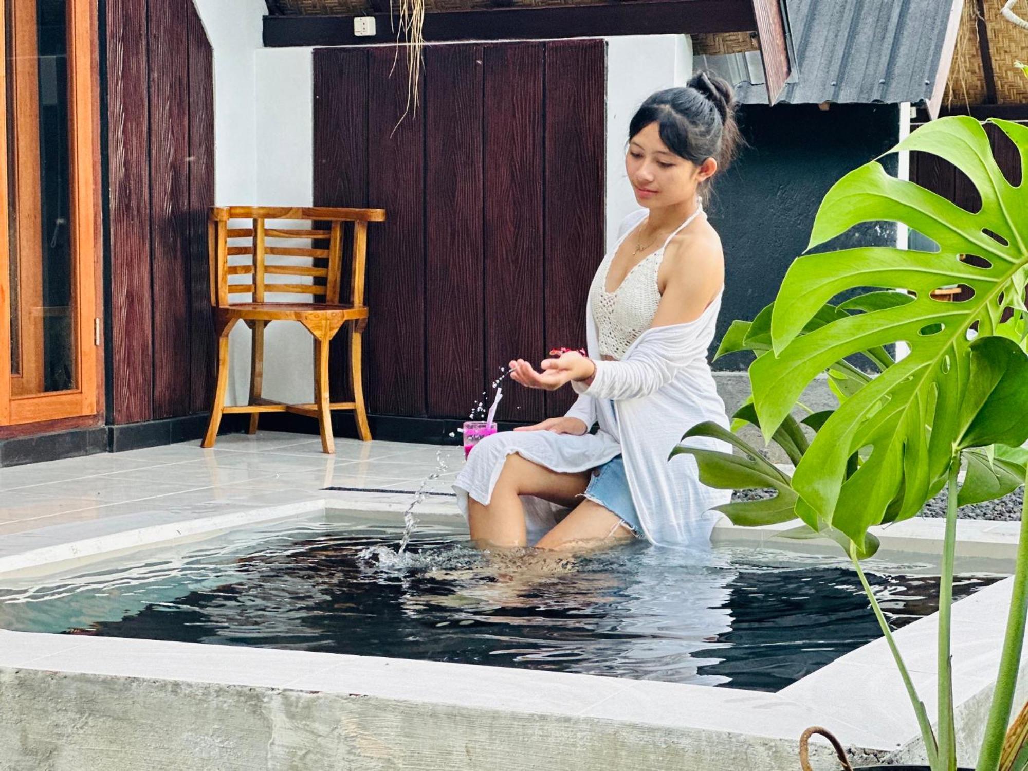 לינה וארוחת בוקר Kubupenlokan Ampik Batur With Private Hot Springs מראה חיצוני תמונה